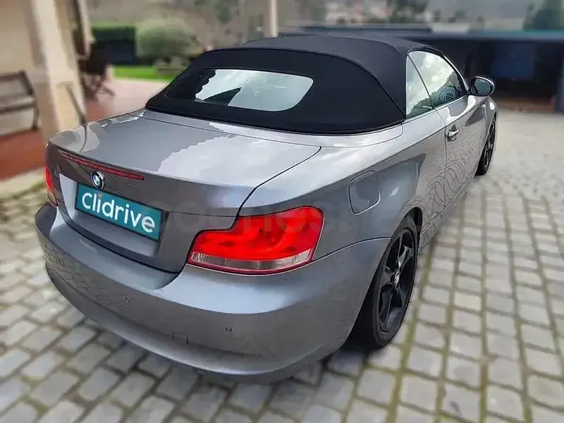 Usado BMW 120 Cabriolet 177 CV (130 kW) 2011 Gris / plata Descapotable