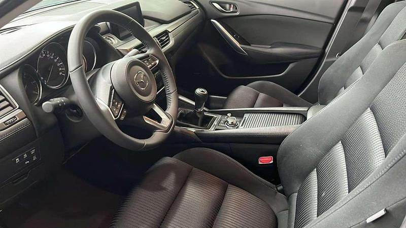 Usado Mazda 6 Luxury 175 CV (128 kW) 2017 Azul Berlina