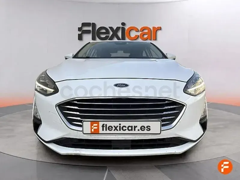 Usado Ford Focus Titanium 120 CV (88 kW) 2020 Blanco Berlina