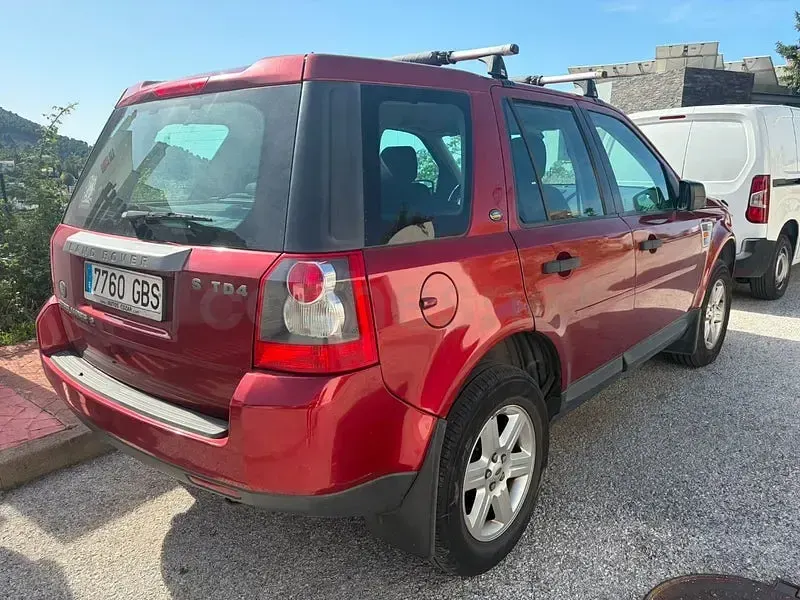 Usado Land Rover Freelander 2 S 160 CV (117 kW) 2008 Rojo SUV