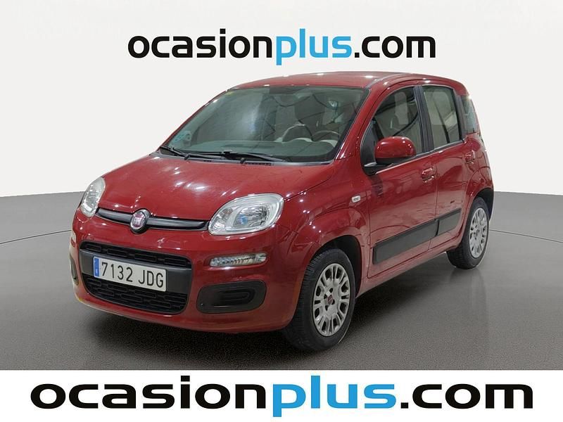 Rojo Usado 2015 Fiat Panda Lounge Utilitario | 5546 € (Precio justo) - Imagen 1/4