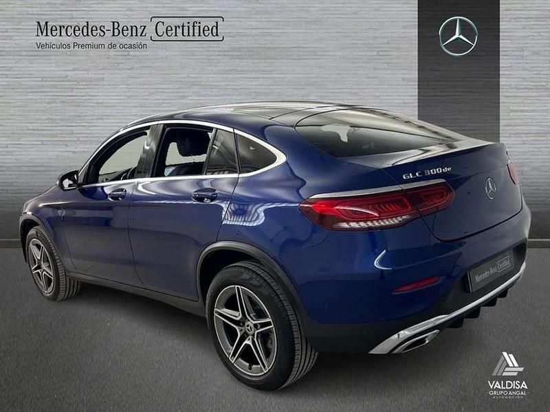 Usado Mercedes GLC300e AMG line 306 CV (225 kW) 2021 Coupe