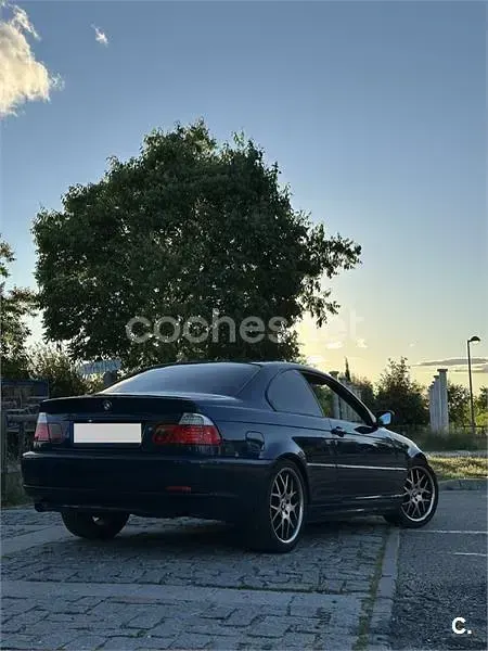 Usado BMW 320 150 CV (110 kW) 2006 Azul Coupe
