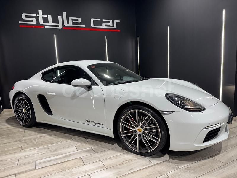 Blanco Usado 2019 Porsche 718 Cayman Coupe | 68.950 € - Imagen 1/4