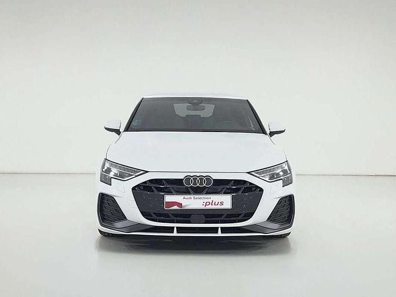 Usado Audi A3 Sportback S-Line 150 CV (110 kW) 2025 Blanco Utilitario