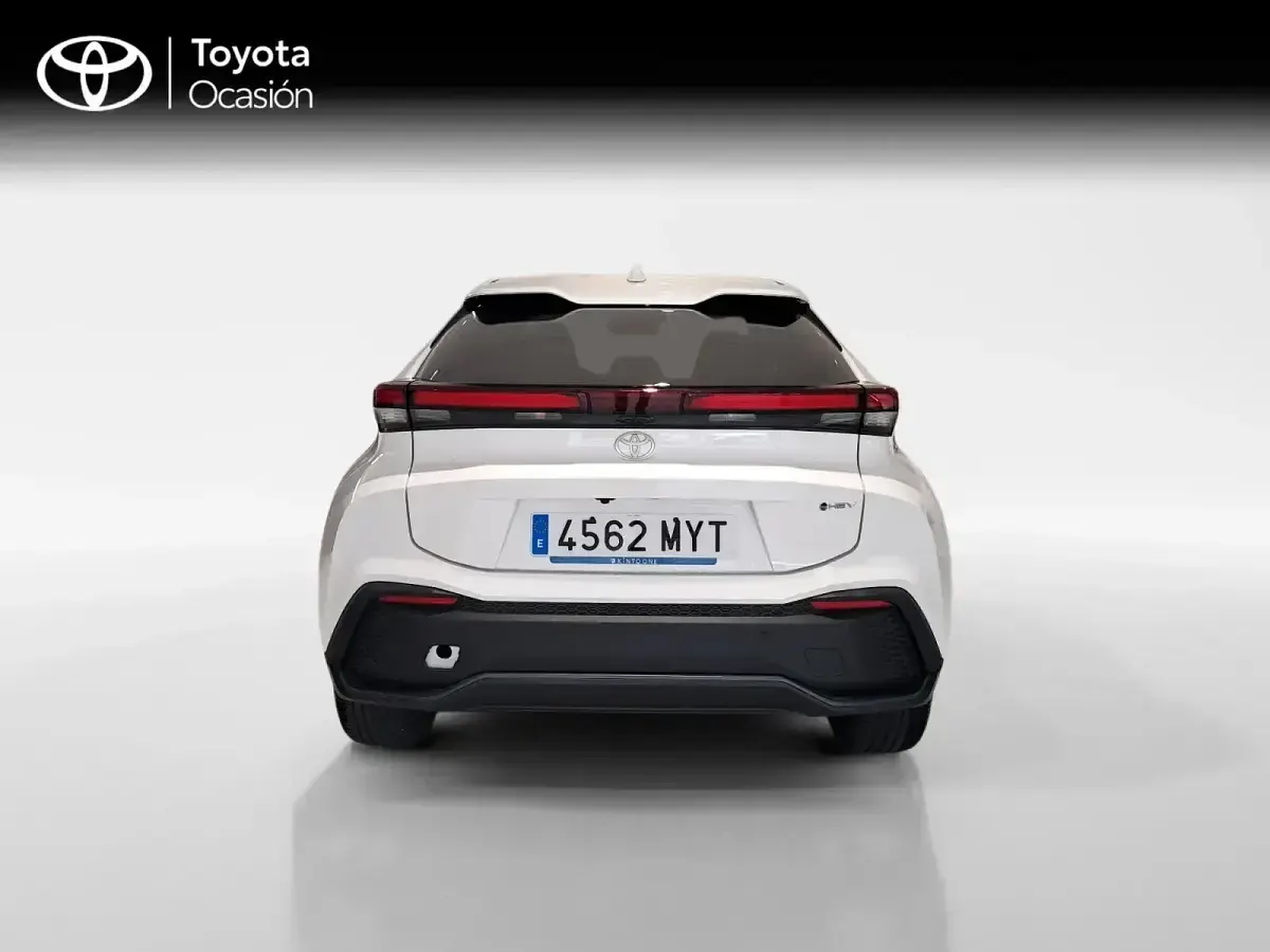 Usado Toyota C-HR Advance 72 CV (52 kW) 2025 Blanco SUV