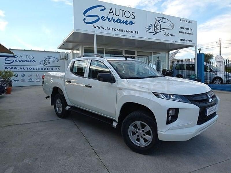 Usado Mitsubishi L200 150 CV (110 kW) 2020 Blanco Recogida