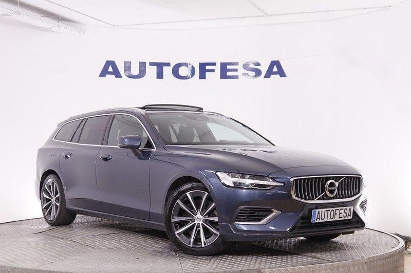 Usado Volvo V60 Inscription 340 CV (250 kW) 2021 Azul Familiar