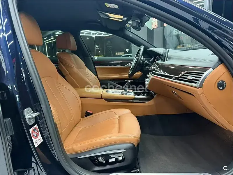 Usado BMW 730 265 CV (194 kW) 2016 Azul Berlina