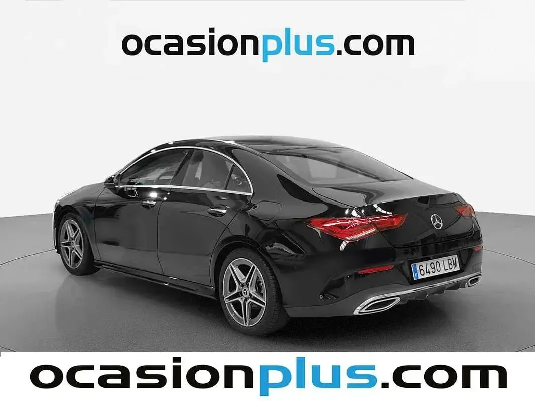 Usado Mercedes CLA180 136 CV (100 kW) 2019 Negro Coupe