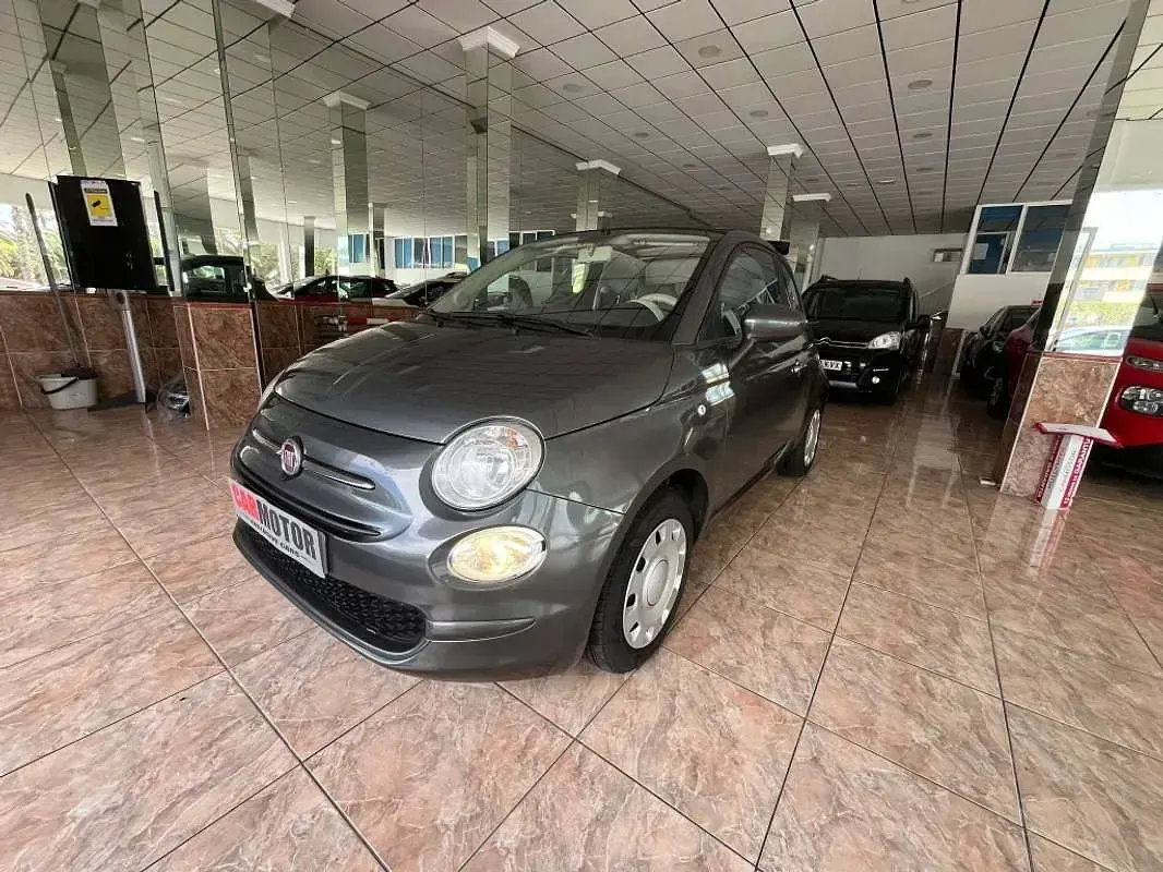 Usado Fiat 500C Lounge 86 CV (63 kW) 2018 Gris Descapotable