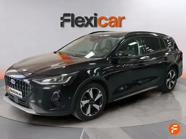 Usado Ford Focus Active X 125 CV (91 kW) 2024 Negro Berlina
