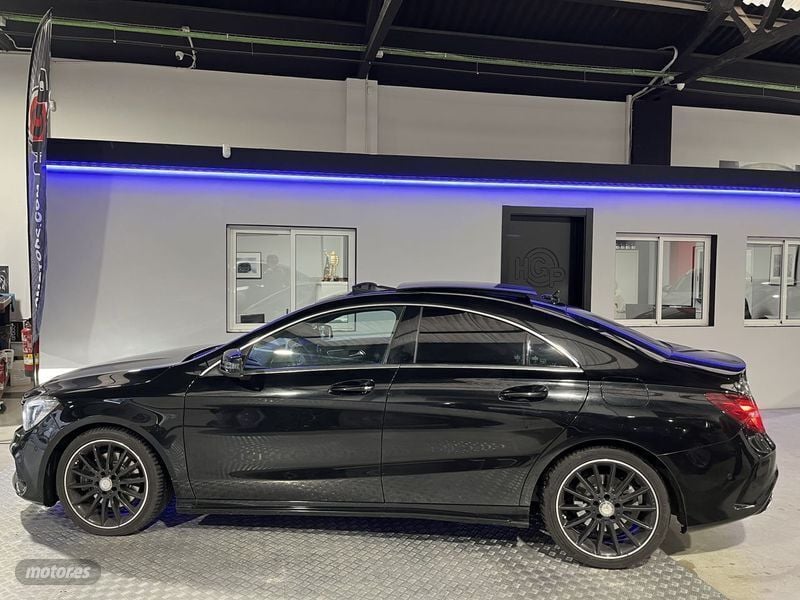 Usado Mercedes CLA220 177 CV (130 kW) 2017 Negro Berlina