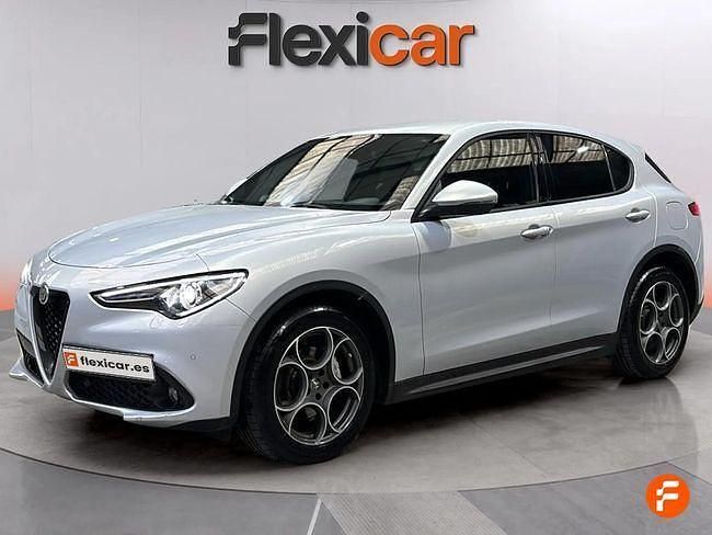 Usado Alfa Romeo Stelvio Sprint 160 CV (117 kW) 2022 Gris SUV