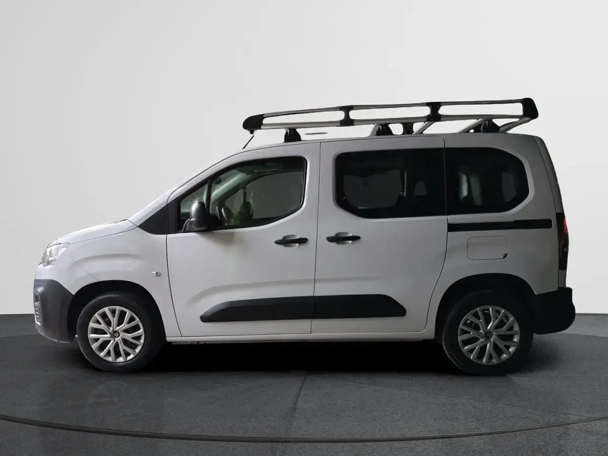 Usado Citroën e-Berlingo Feel 102 CV (75 kW) 2023 Blanco Monovolumen