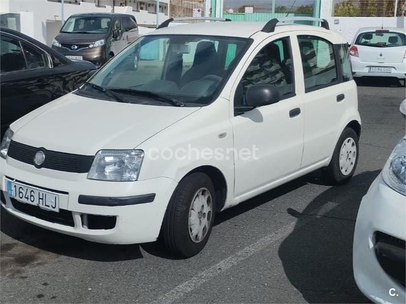 Blanco Usado 2012 Fiat Panda Dynamic Utilitario | 2500 € (Buen precio) - Imagen 1/4