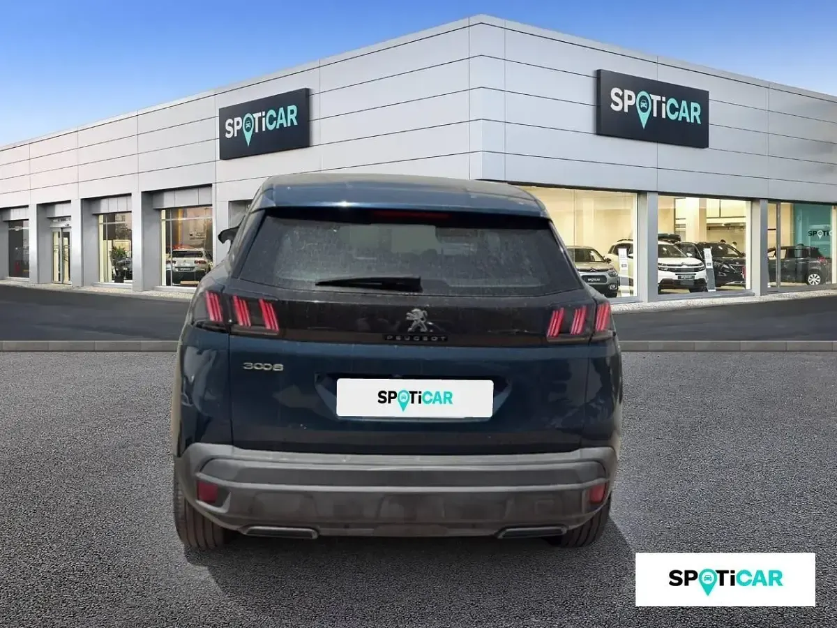 Usado Peugeot 3008 Active 131 CV (96 kW) 2022 Azul SUV