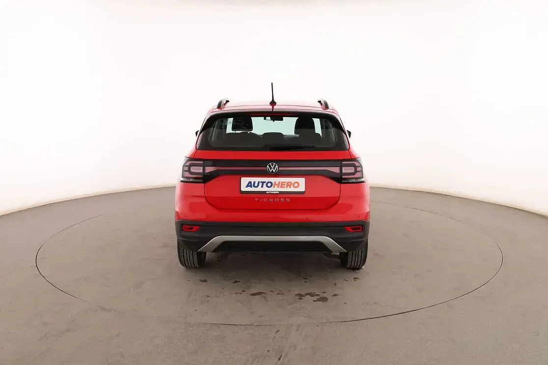 Usado VW T-Cross Advance 116 CV (85 kW) 2020 Rojo SUV