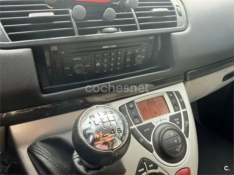 Usado Citroën C8 Exclusive 138 CV (101 kW) 2009 Azul Monovolumen