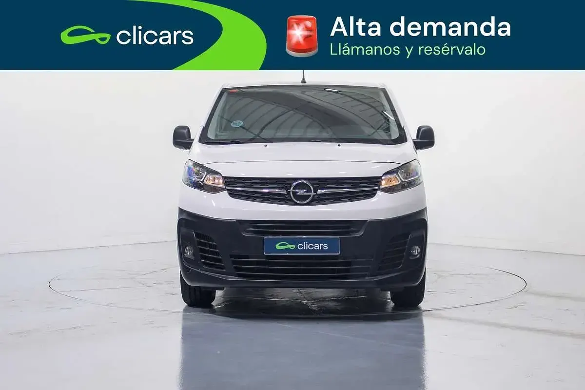 Usado Opel Vivaro 120 CV (88 kW) 2021 Blanco Monovolumen