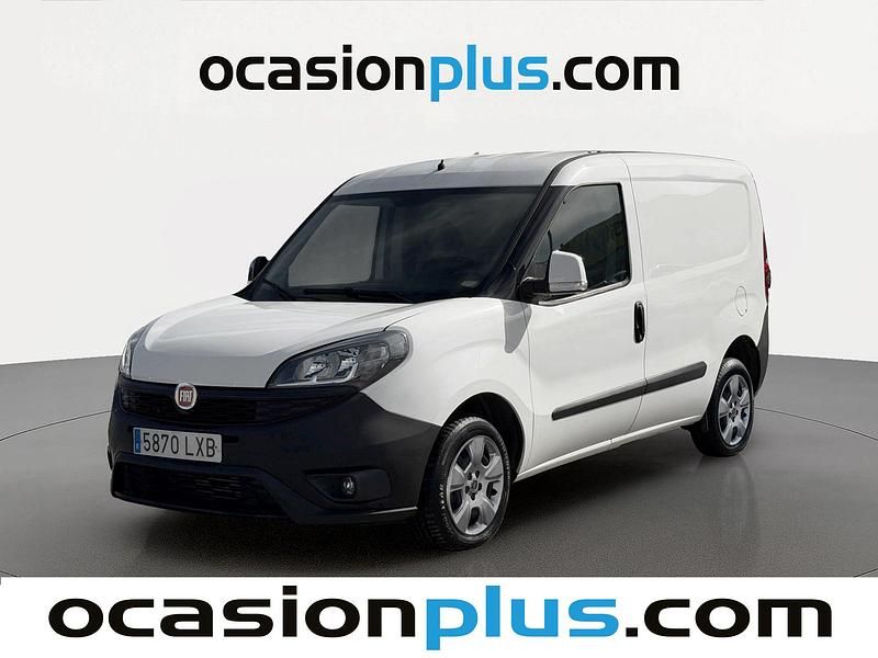Usado Fiat Doblò 95 CV (69 kW) 2022 Blanco Monovolumen