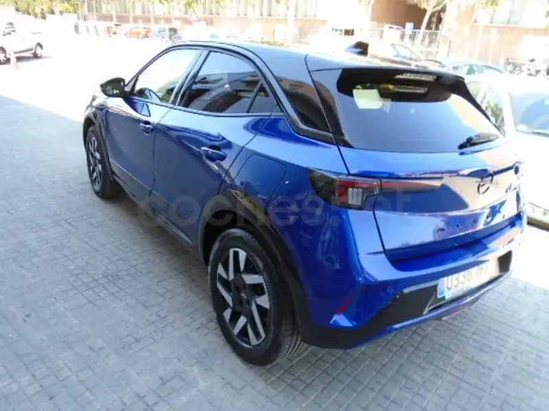 Usado Opel Mokka 146 CV (107 kW) 2025 Azul SUV