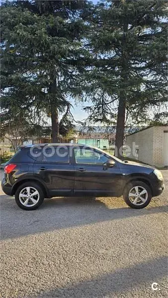 Usado Nissan Qashqai Premium Edition 140 CV (102 kW) 2009 Negro SUV