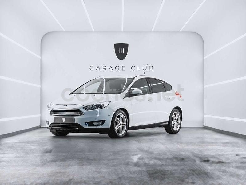 Usado Ford Focus Titanium 125 CV (91 kW) 2017 Blanco Berlina