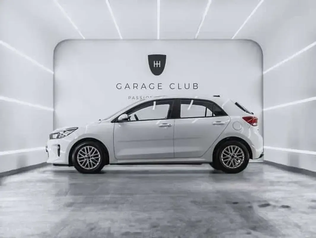Usado Kia Rio 86 CV (63 kW) 2017 Blanco Utilitario