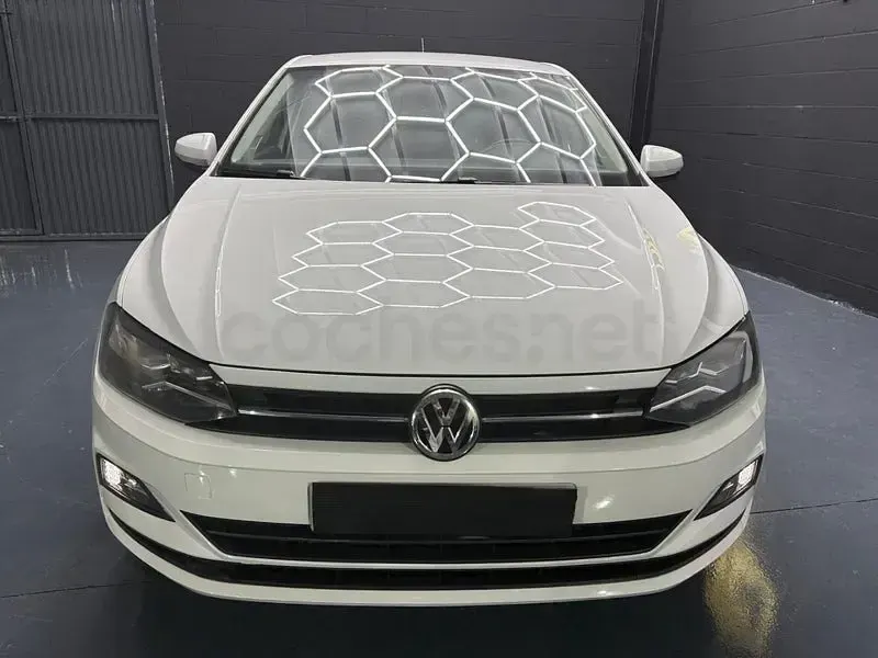 Usado VW Polo Advance 95 CV (69 kW) 2020 Blanco Utilitario