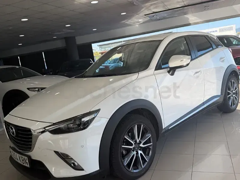 Usado Mazda CX-3 Luxury 120 CV (88 kW) 2017 Rojo SUV