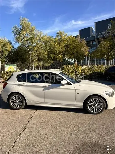 Usado BMW 118 143 CV (105 kW) 2014 Blanco Utilitario