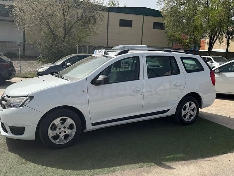 Usado Dacia Logan MCV Lauréate 90 CV (66 kW) 2016 Blanco Familiar