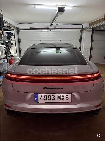 Usado Porsche Panamera 4 470 CV (345 kW) 2025 Gris / plata Berlina