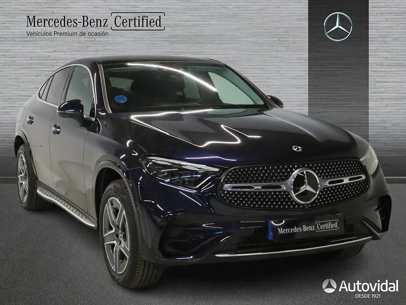 Usado Mercedes GLC300e AMG line 333 CV (244 kW) 2024 Azul náutico Coupe