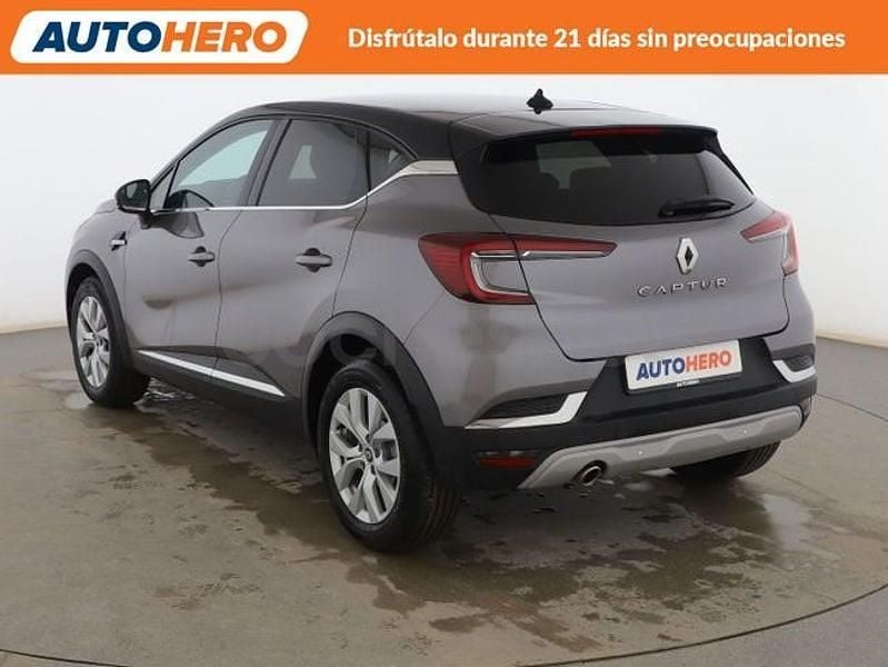 Usado Renault Captur Zen 91 CV (66 kW) 2021 Gris SUV