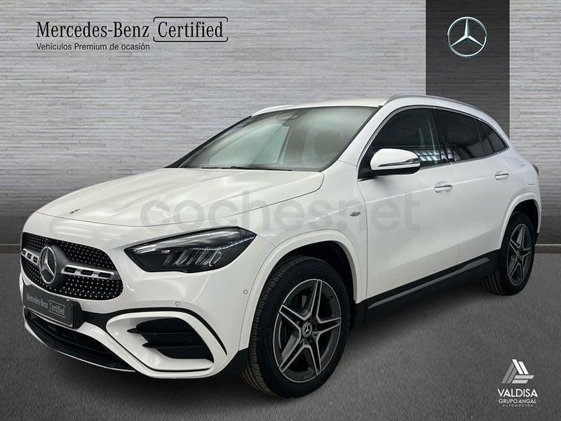 Usado Mercedes GLA250 AMG line 218 CV (160 kW) 2025 Blanco SUV