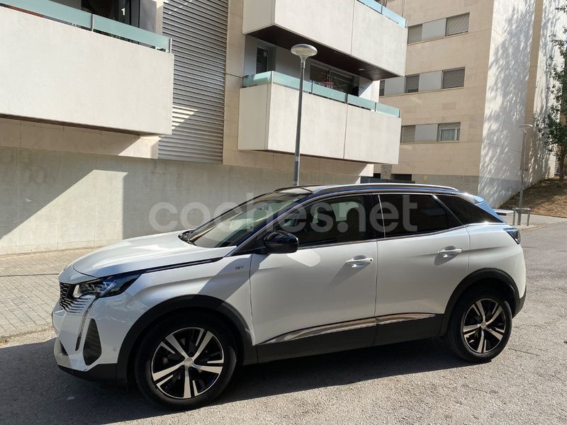 Blanco Usado 2021 Peugeot 3008 GT SUV | 20.900 € (Un poco caro) - Imagen 1/4
