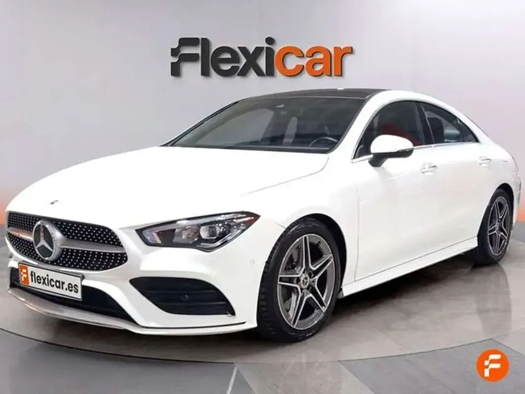 Usado Mercedes CLA200 150 CV (110 kW) 2023 Blanco Coupe