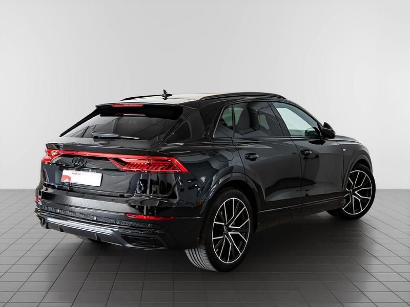 Usado Audi Q8 Premium 286 CV (210 kW) 2023 Negro SUV