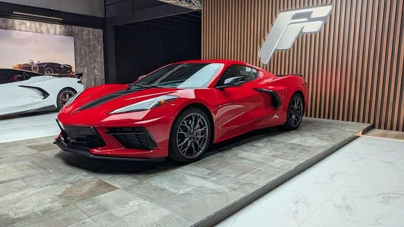Usado Chevrolet Corvette Stingray 502 CV (369 kW) 2024 Rojo Coupe
