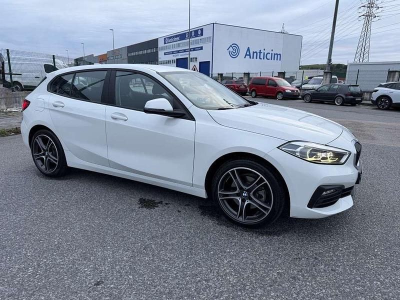 Usado BMW 118 150 CV (110 kW) 2020 Blanco Utilitario