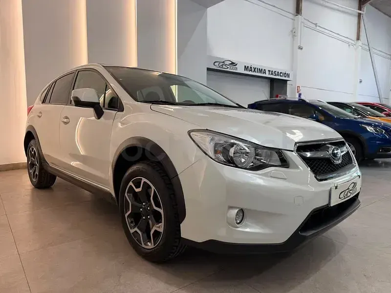 Usado Subaru XV 150 CV (110 kW) 2014 Blanco SUV