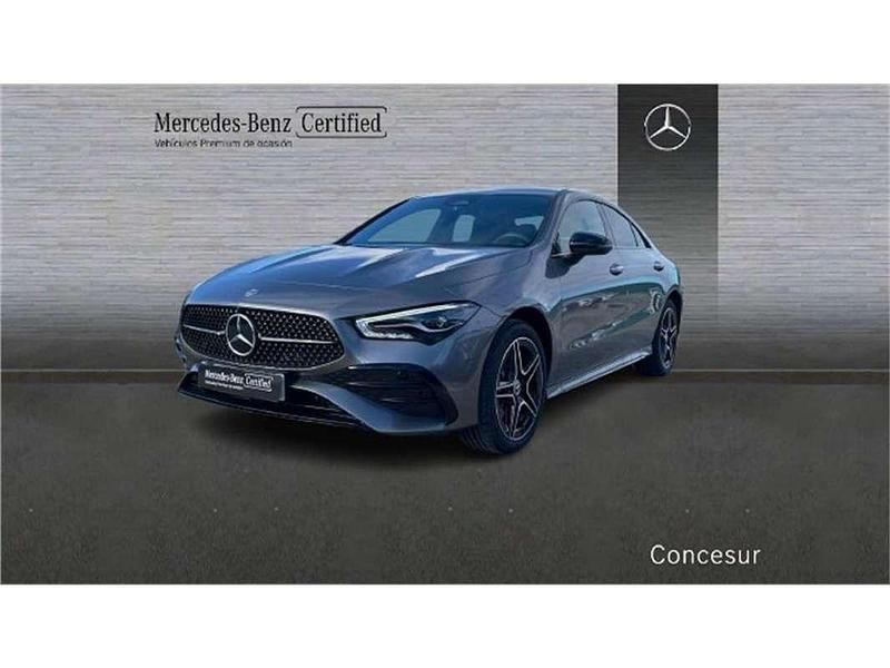 Gris Usado 2025 Mercedes CLA220 Berlina | 36.900 € - Imagen 1/4