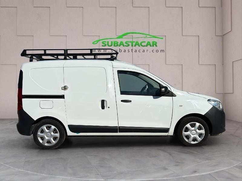 Usado Dacia Dokker Essentiel 100 CV (73 kW) 2019 Blanco Monovolumen