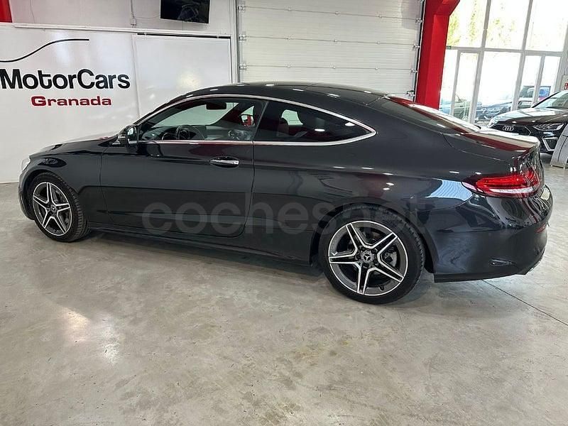 Usado Mercedes C220 194 CV (142 kW) 2019 Gris / plata Coupe