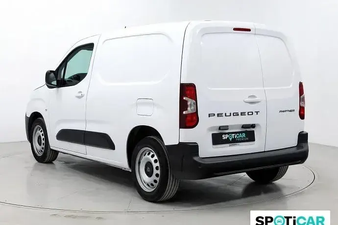 Usado Peugeot Partner 102 CV (75 kW) 2024 Monovolumen