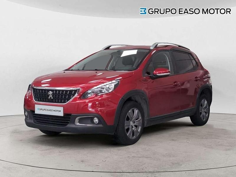 Usado Peugeot 2008 Signature Sky 110 CV (80 kW) 2019 Rojo SUV