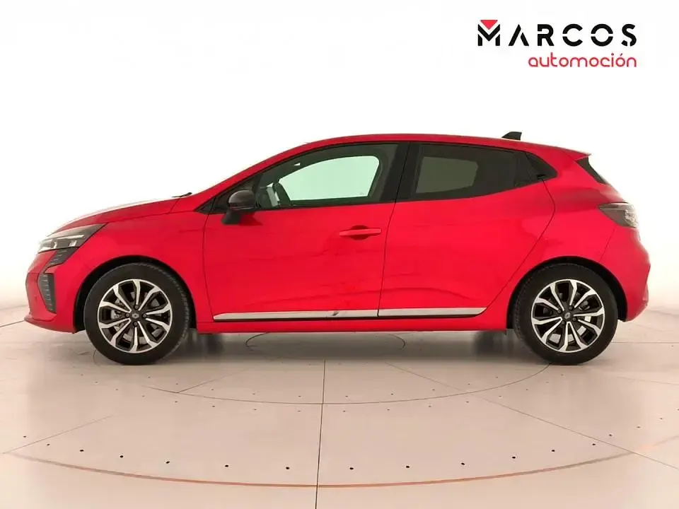 Usado Renault Clio Techno 143 CV (105 kW) 2025 Utilitario