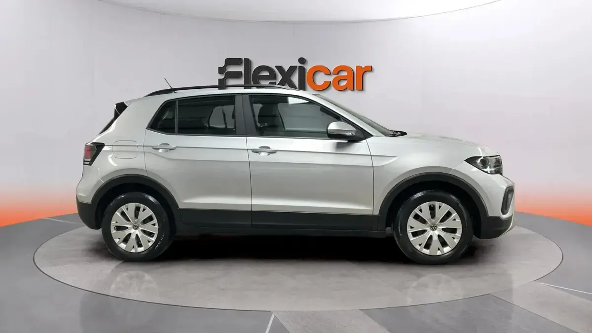 Usado VW T-Cross 95 CV (69 kW) 2024 Gris SUV